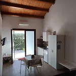 Brezza Di Stagnone דירה בירג'י וקי