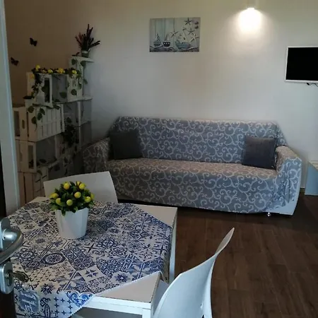 Brezza Di Stagnone Apartmán *