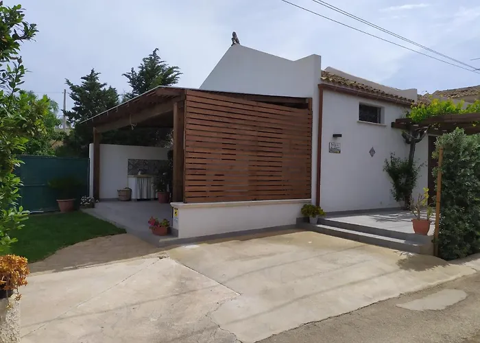 Brezza Di Stagnone 公寓